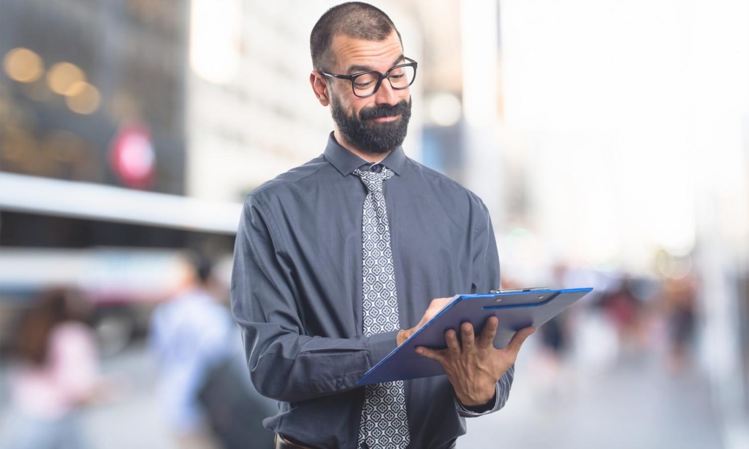 Analyse de données financières chez hilvonarex